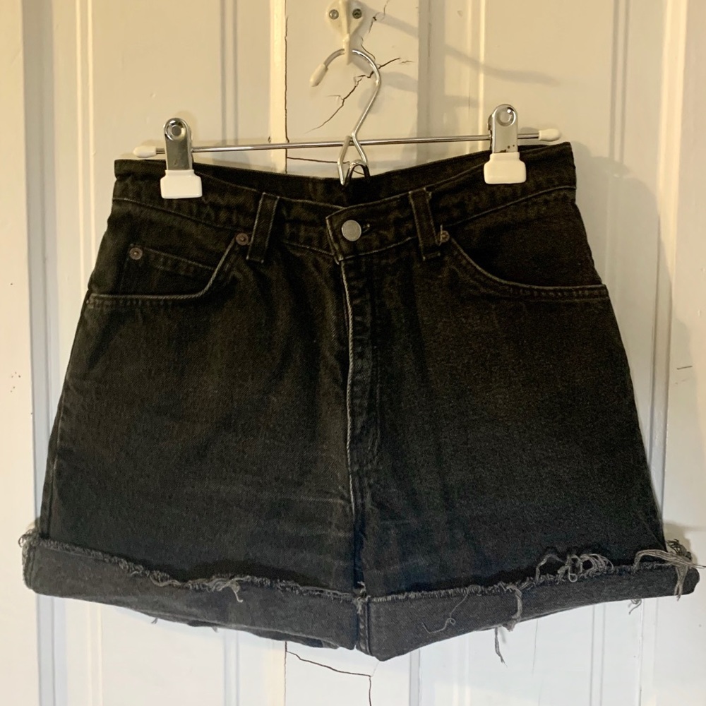 Vintage High Waisted Levi’s Denim Shorts